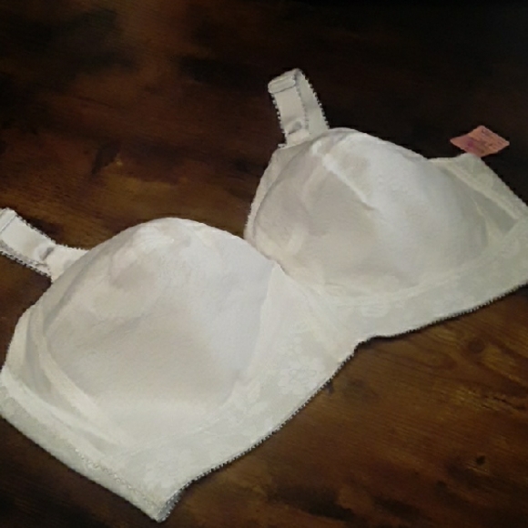 NWOT Playtex 40D White Lace Classic Lined Unpadded  Wirefree Full Support  Bra - Picture 1 of 16